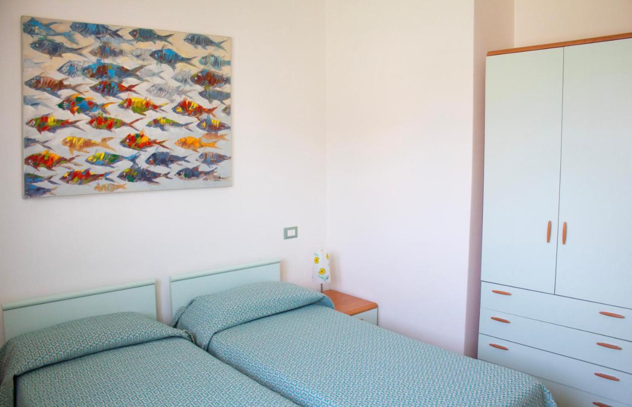 Hotel Hiki 3 Superior Бибионе Экстерьер фото