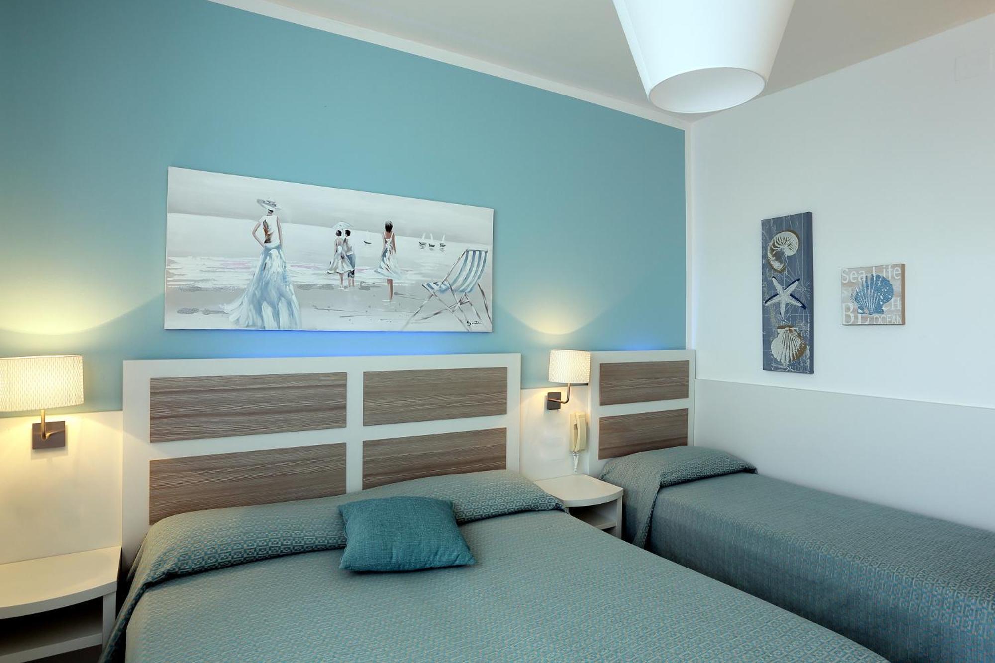 Hotel Hiki 3 Superior Бибионе Экстерьер фото