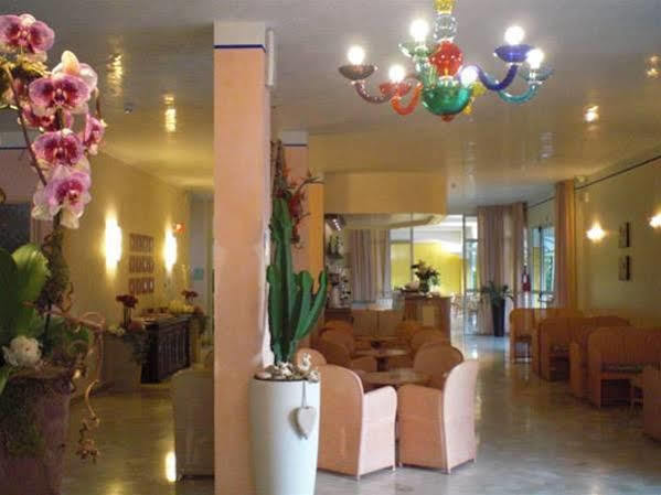 Hotel Hiki 3 Superior Бибионе Экстерьер фото